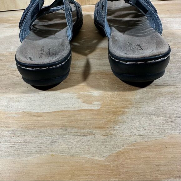 Clark’s Collection Blueish Gray Sandals Women’s Size 7 - Picture 5 of 8